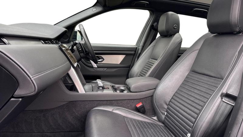 Used Land Rover Discovery Sport 2024 for sale - 78011226: Photo 3