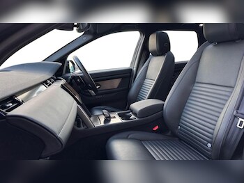 Used Land Rover Discovery Sport 2025 for sale - 77339818: Photo