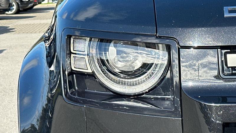 Used Land Rover Defender 2023 for sale - 77339858: Photo 17