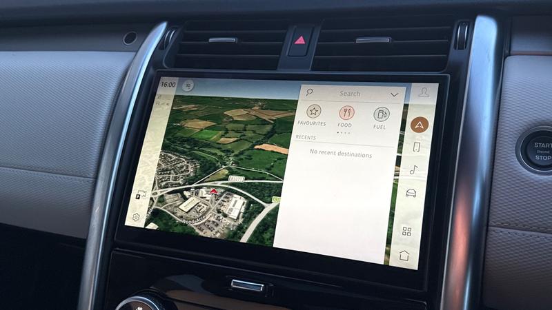 Used Land Rover Discovery 2022 for sale - 77339822: Photo 11