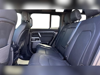 Used Land Rover Defender 2024 for sale - 79193406: Photo