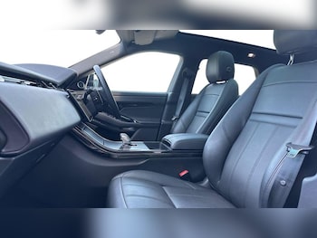 Used Land Rover Range Rover Evoque 2025 for sale - 79193408: Photo