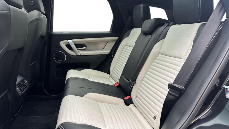 Used Land Rover Discovery Sport 2025 for sale - 77339827: Photo 4