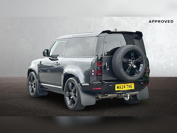 Used Land Rover Defender 2024 for sale - 78835181: Photo