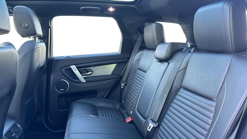 Used Land Rover Discovery Sport 2024 for sale - 77363496: Photo 4
