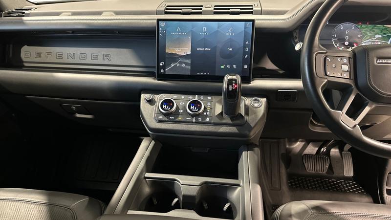 Used Land Rover Defender 2024 for sale - 77339820: Photo 14