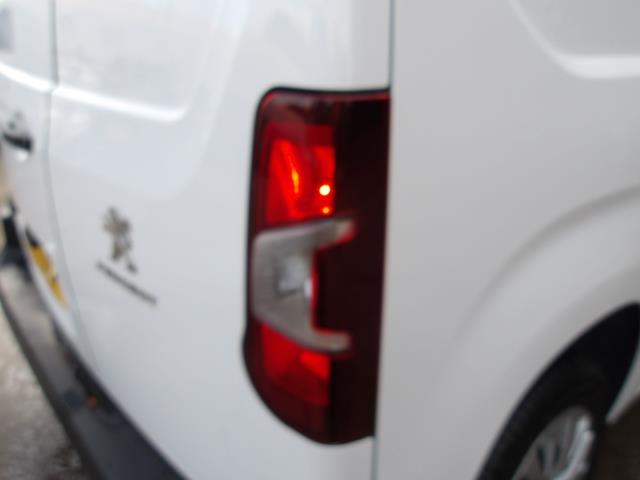 Used Peugeot Partner 2022 for sale - 77171121: Photo 15