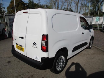 Used Citroen Berlingo 2022 for sale - 77779088: Photo