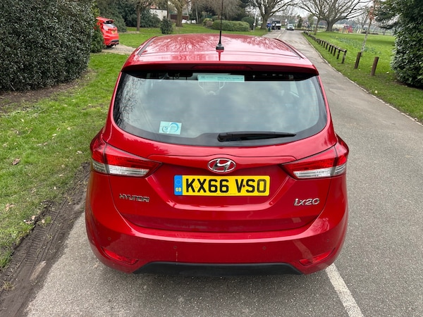 Used Hyundai Ix20 2016 for sale - 73810031: Photo 3