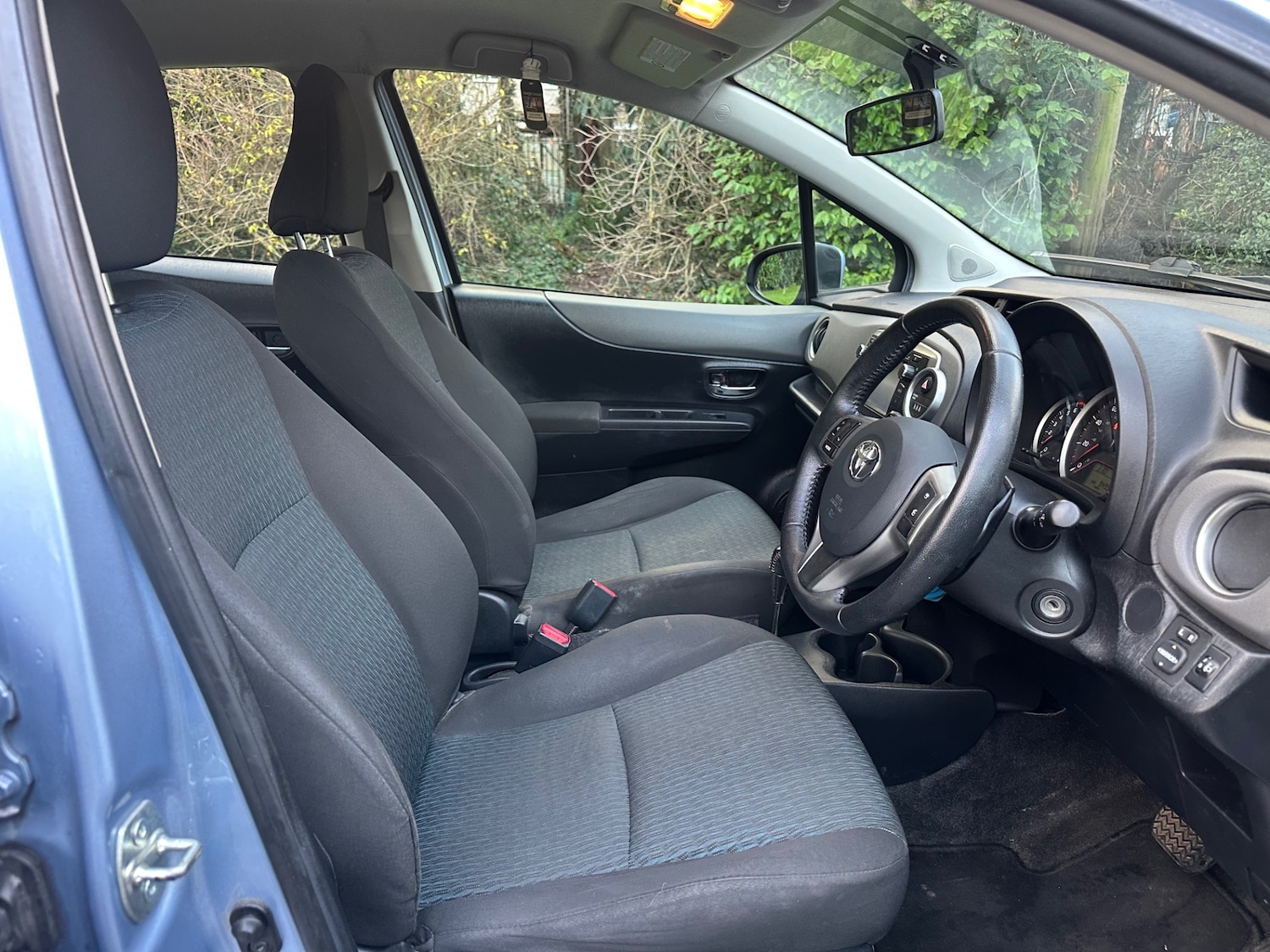 Used Toyota Yaris 2012 for sale - 77171154: Photo 17