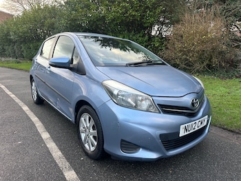 Used Toyota Yaris 2012 for sale - 77171154: Photo