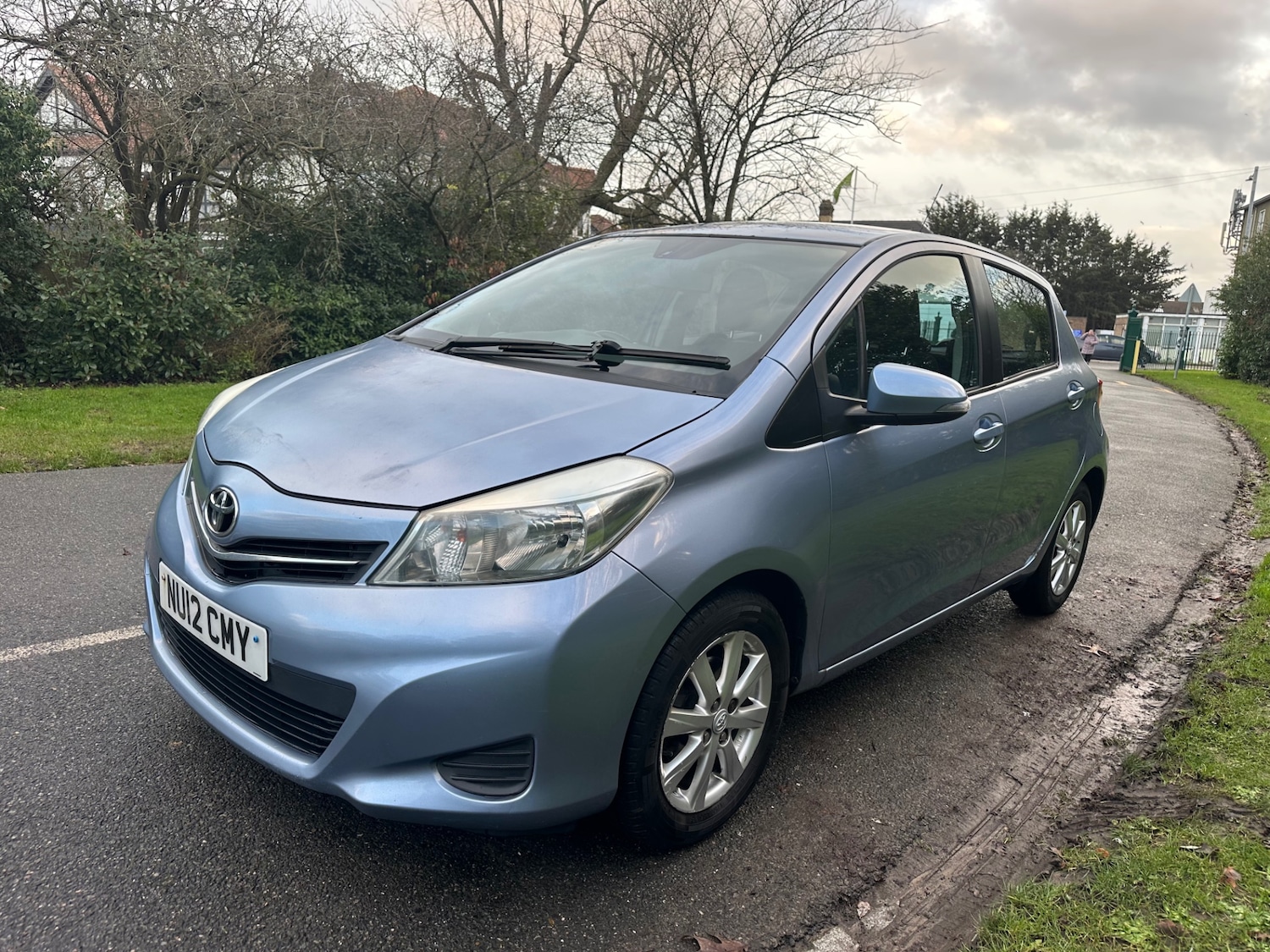 Used Toyota Yaris 2012 for sale - 77171154: Photo 6