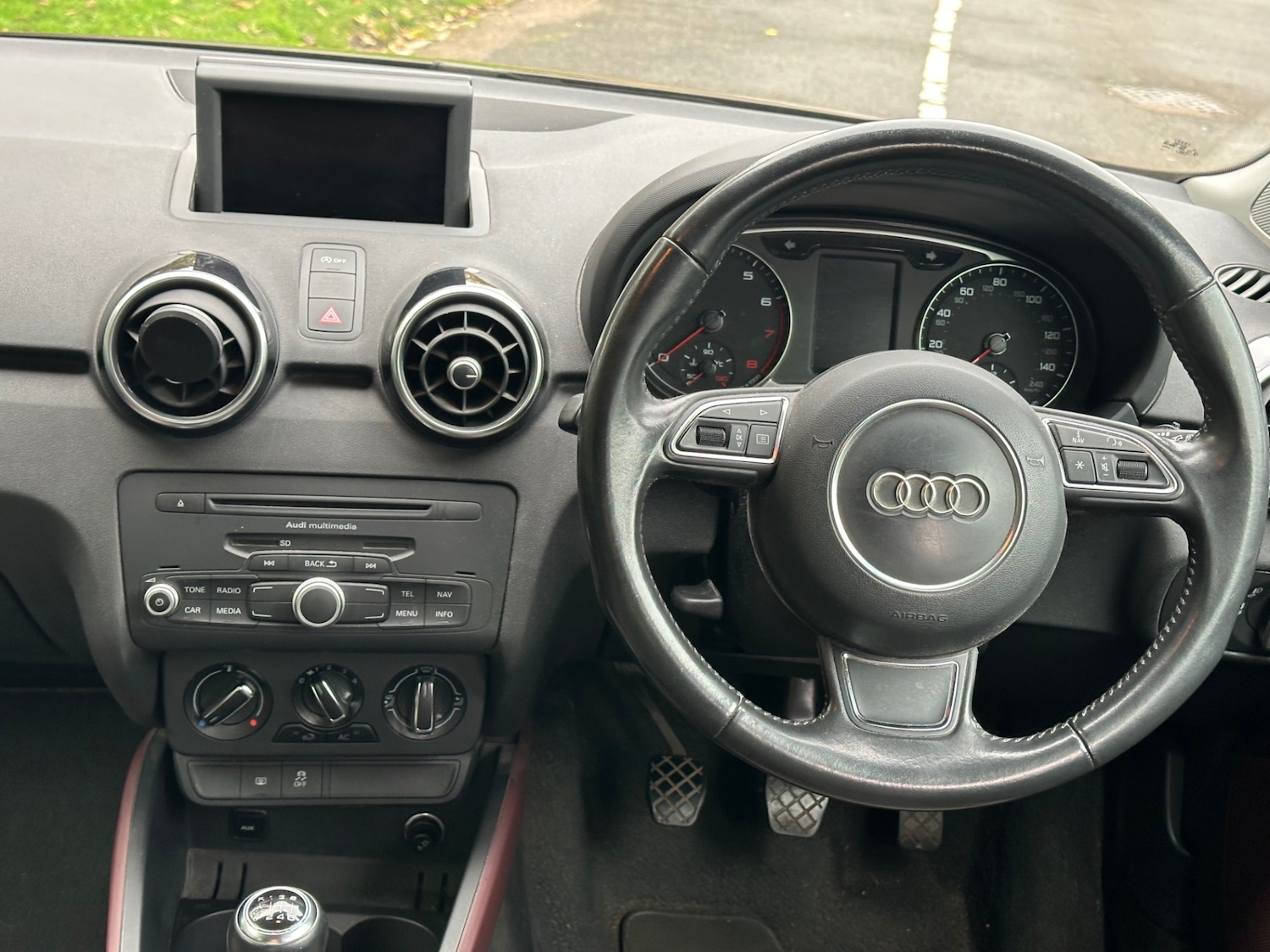 Used Audi A1 2013 for sale - 76497618: Photo 9