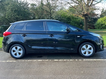 Used Kia Carens 2016 for sale - 77466043: Photo