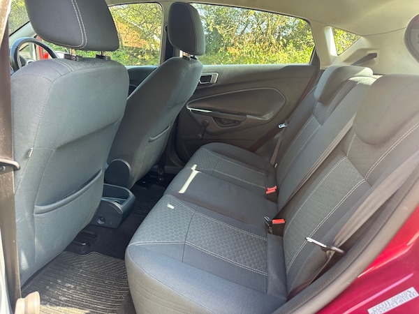Used Ford Fiesta 2010 for sale - 76007012: Photo 14