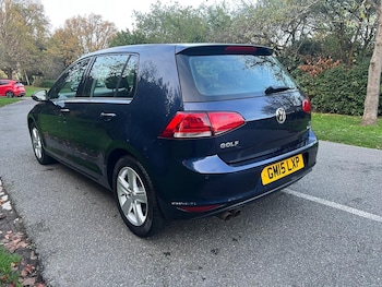 Used Volkswagen Golf 2015 for sale - 76560672: Photo