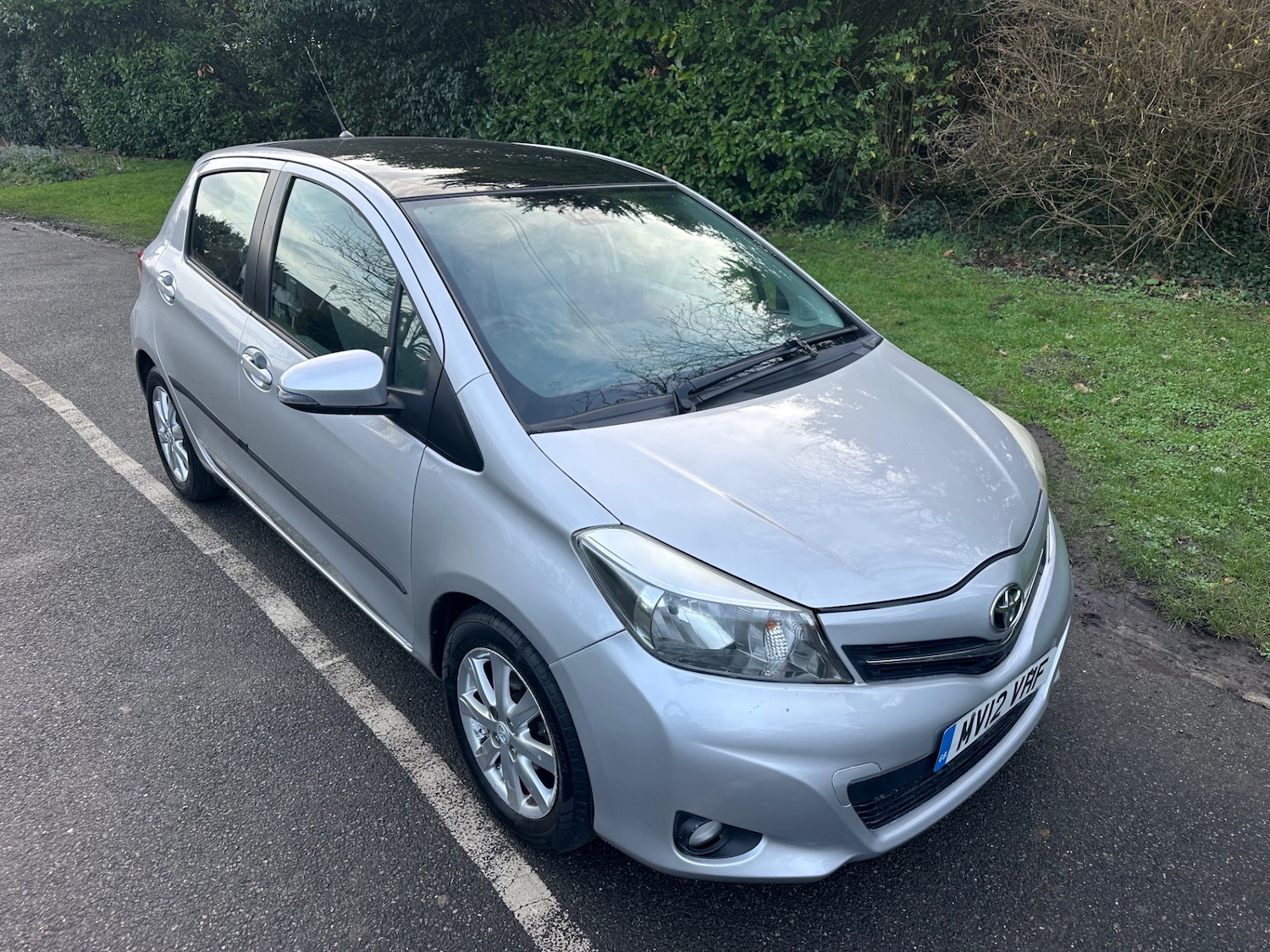 Used Toyota Yaris 2012 for sale - 77385631: Photo 25