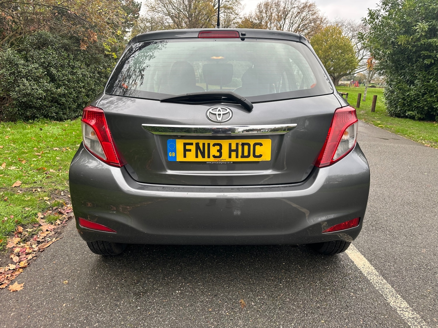 Used Toyota Yaris 2013 for sale - 76685252: Photo 17