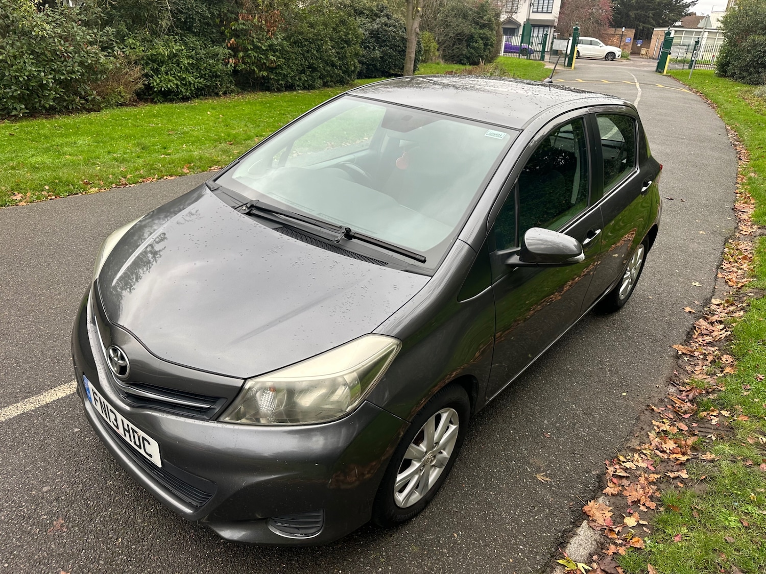 Used Toyota Yaris 2013 for sale - 76685252: Photo 20