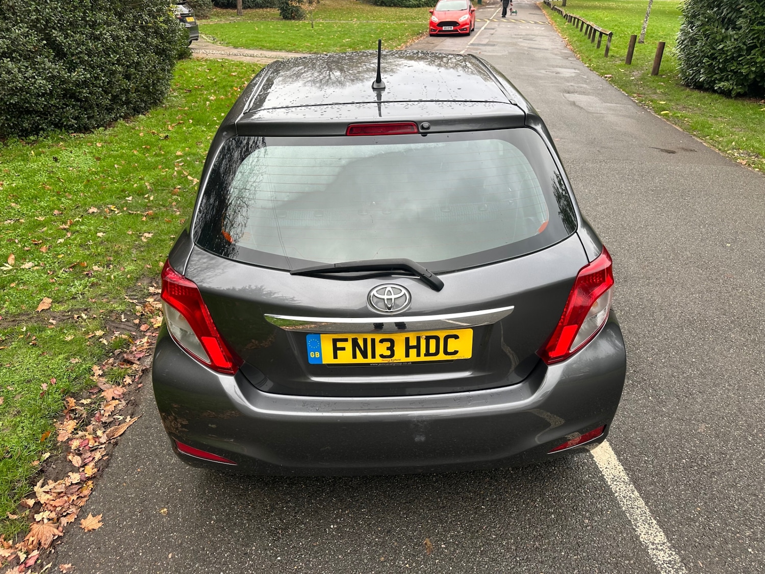 Used Toyota Yaris 2013 for sale - 76685252: Photo 3