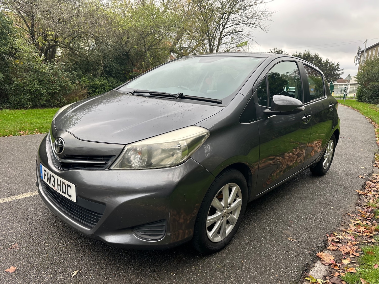 Used Toyota Yaris 2013 for sale - 76685252: Photo 5