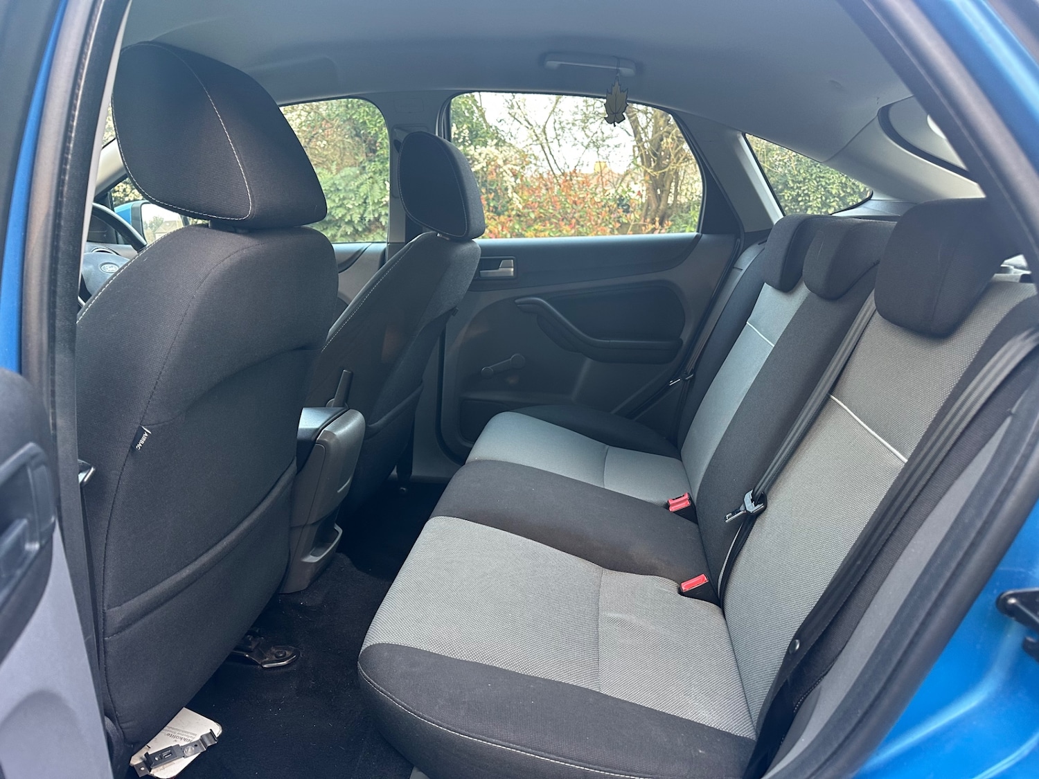 Used Ford Focus 2010 for sale - 77767060: Photo 13