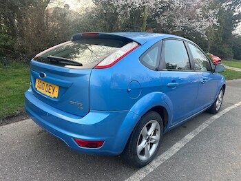 Used Ford Focus 2010 for sale - 77767060: Photo