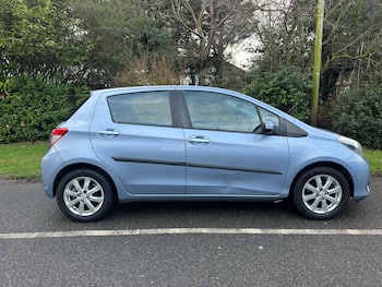 Used Toyota Yaris 2012 for sale - 79589196: Photo