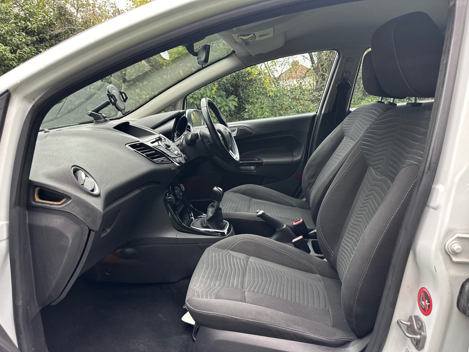 Used Ford Fiesta 2014 for sale - 76756922: Photo 11