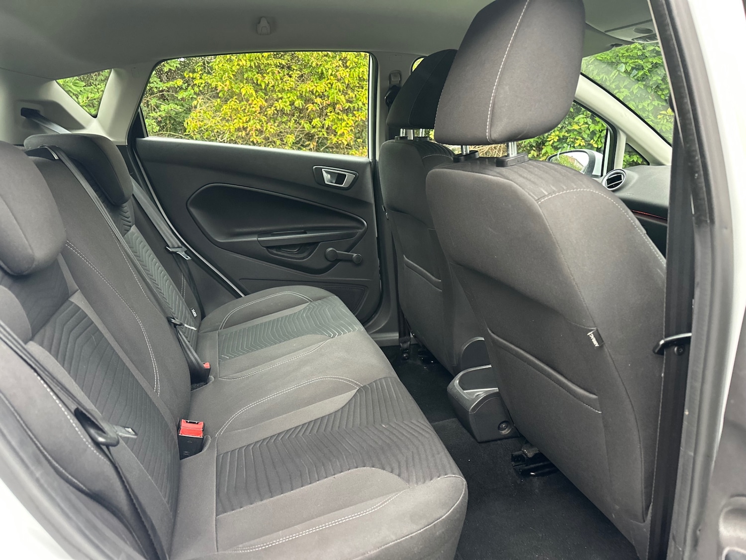 Used Ford Fiesta 2014 for sale - 76756922: Photo 9