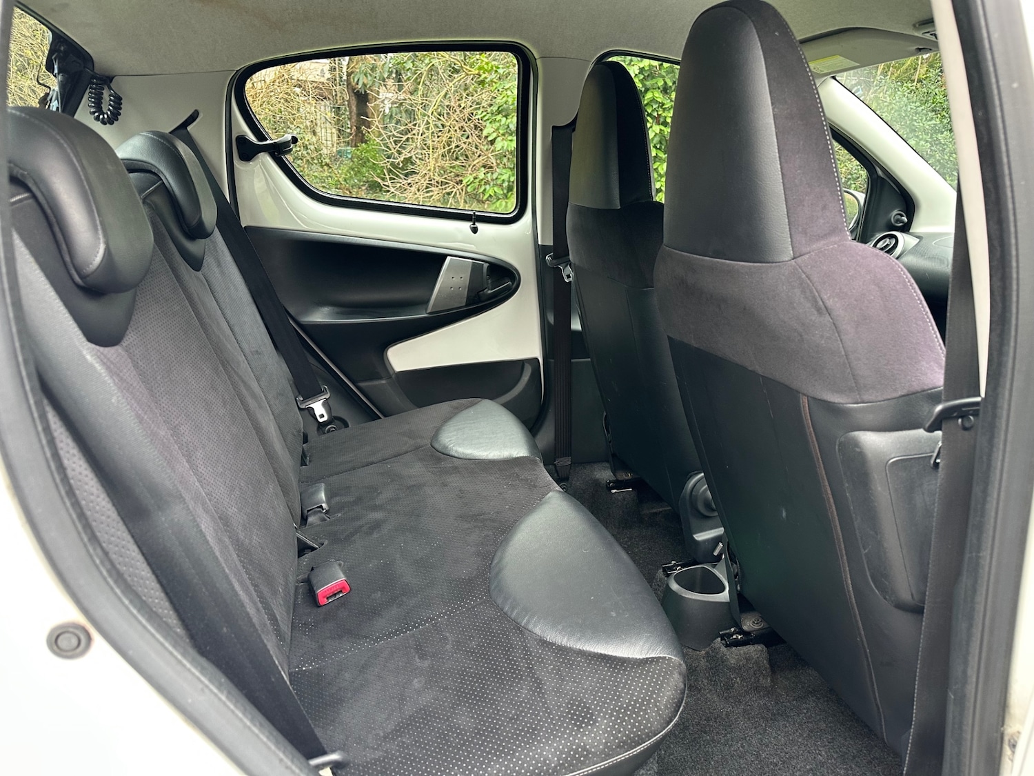 Used Toyota AYGO 2013 for sale - 77329305: Photo 12