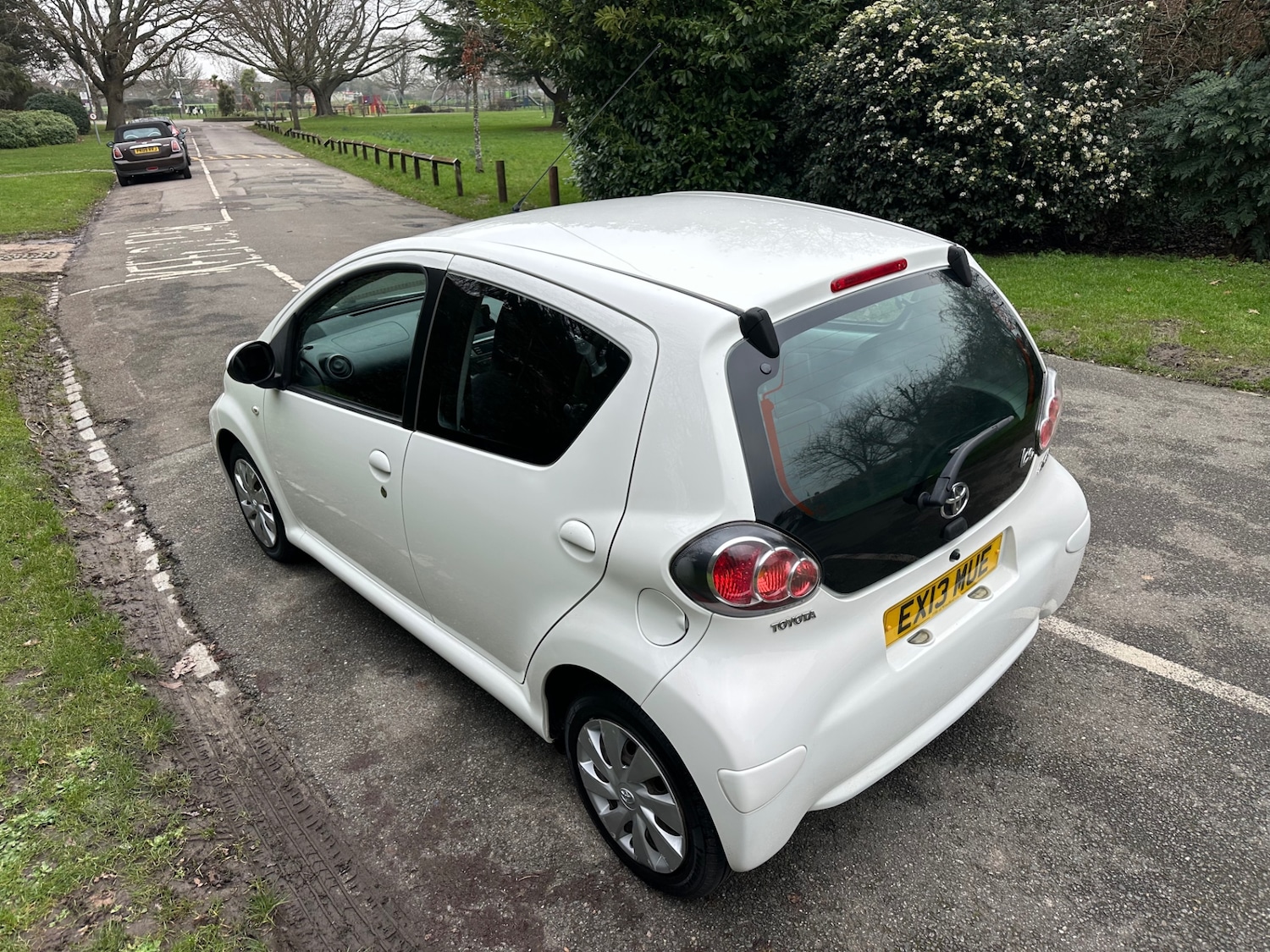 Used Toyota AYGO 2013 for sale - 77329305: Photo 24