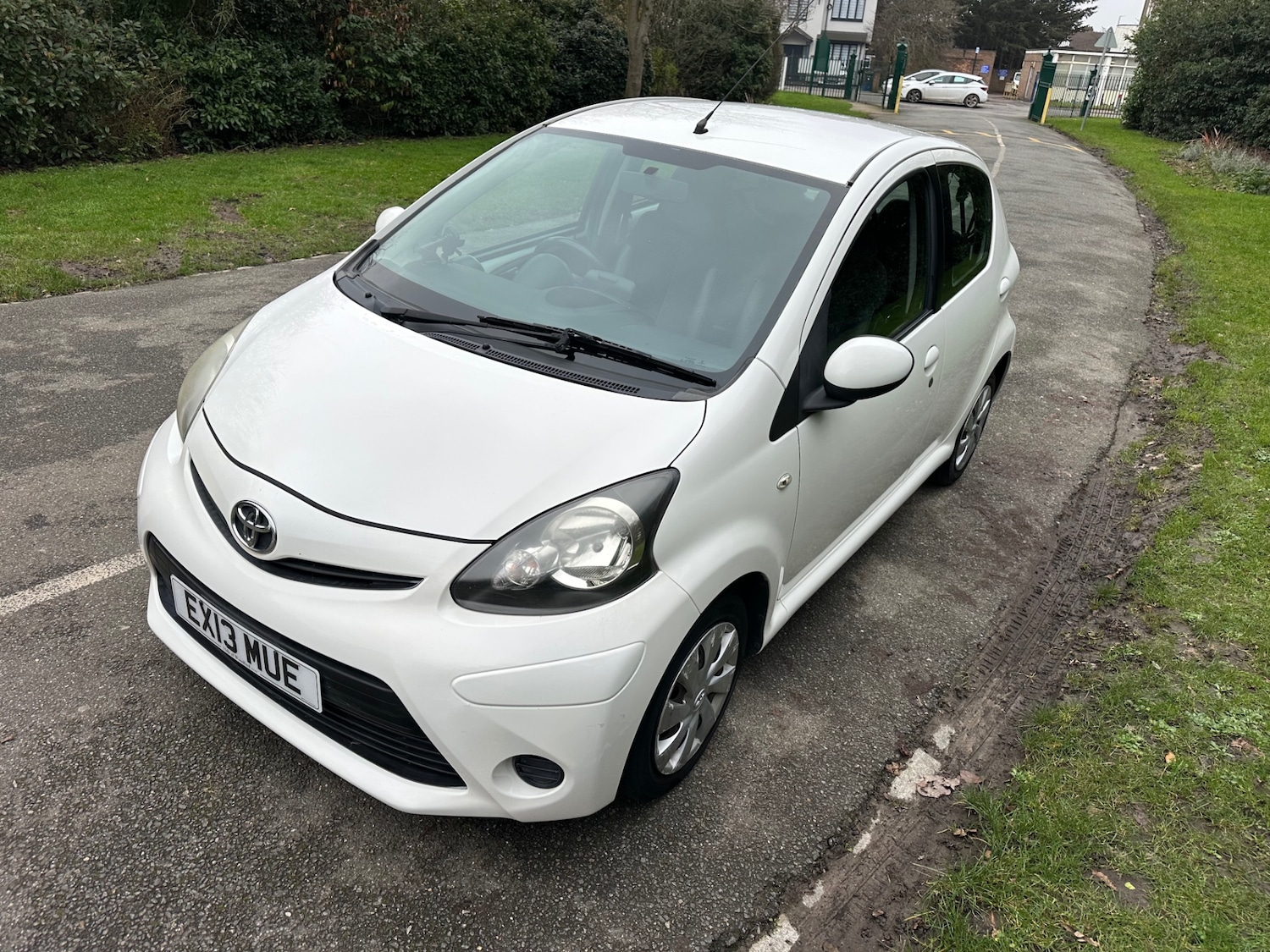 Used Toyota AYGO 2013 for sale - 77329305: Photo 25