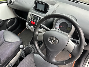 Used Toyota AYGO 2013 for sale - 77329305: Photo