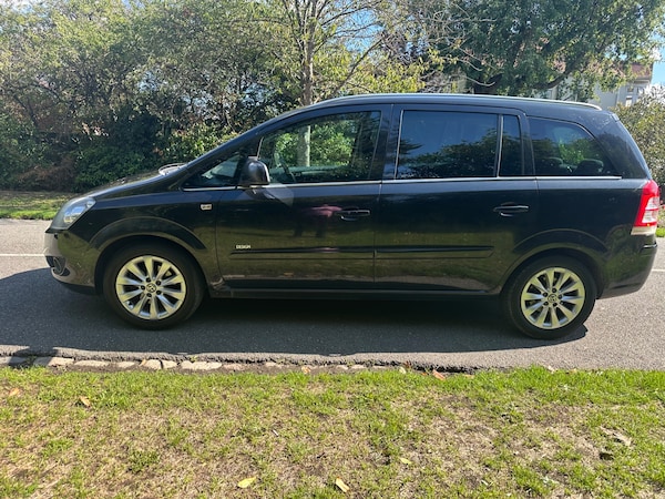 Used Vauxhall Zafira 2013 for sale - 75836666: Photo 3