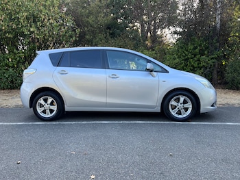 Used Toyota Verso 2009 for sale - 79620701: Photo