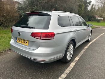 Used Volkswagen Passat 2019 for sale - 79589177: Photo