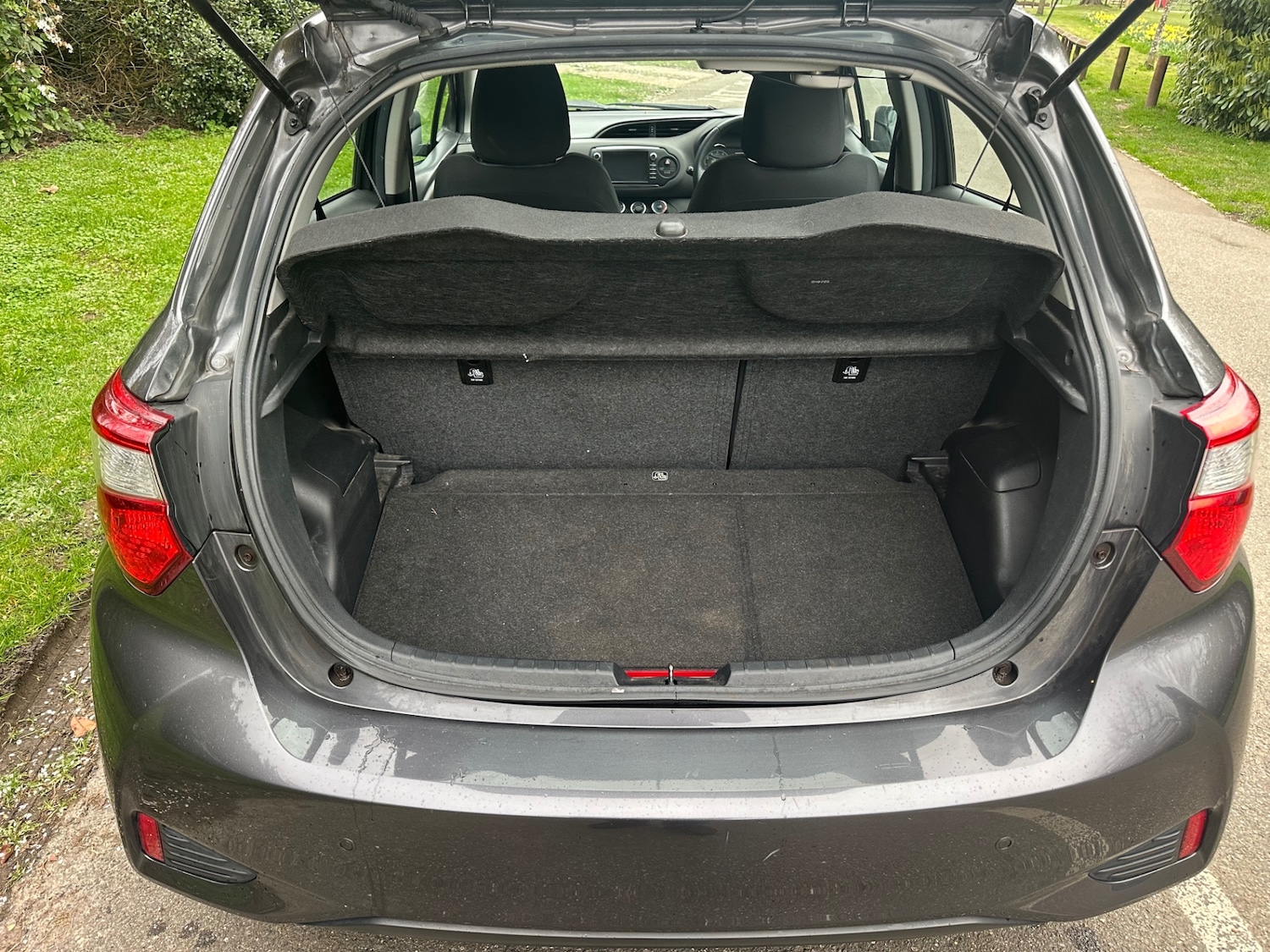 Used Toyota Yaris 2020 for sale - 77848199: Photo 17