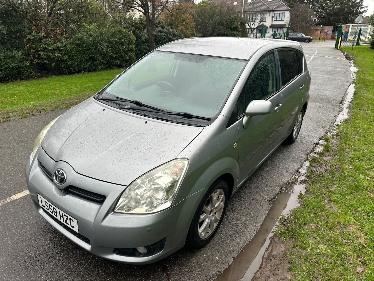 Used Toyota Verso 2008 for sale - 77339289: Photo 15