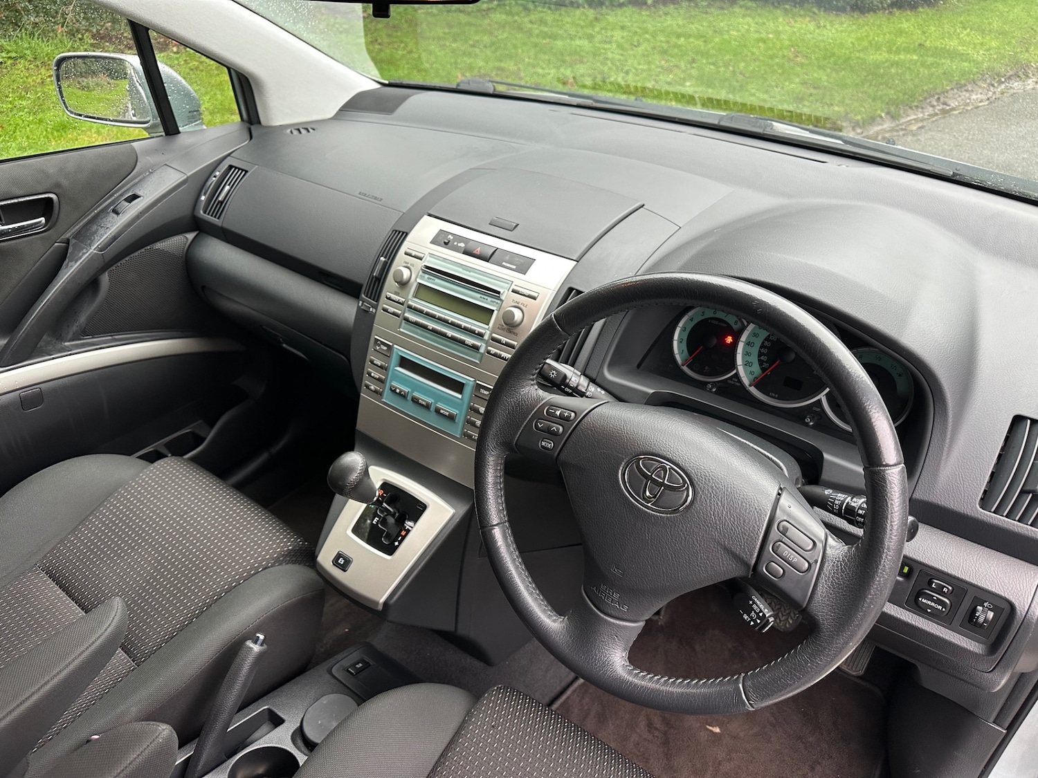Used Toyota Verso 2008 for sale - 77339289: Photo 21