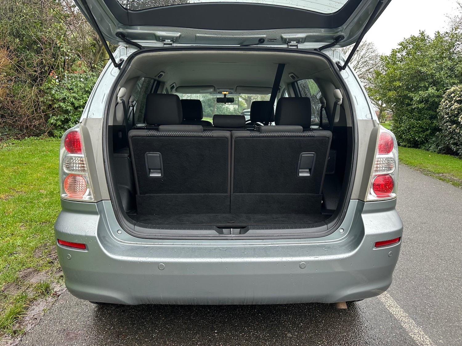 Used Toyota Verso 2008 for sale - 77339289: Photo 4