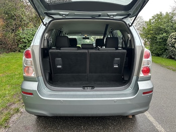 Used Toyota Verso 2008 for sale - 77339289: Photo