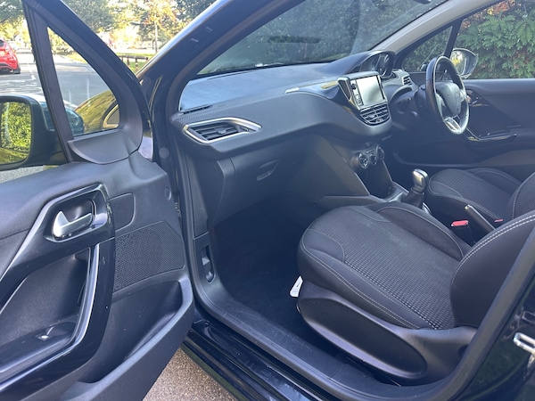 Used Peugeot 208 2016 for sale - 76070533: Photo 26