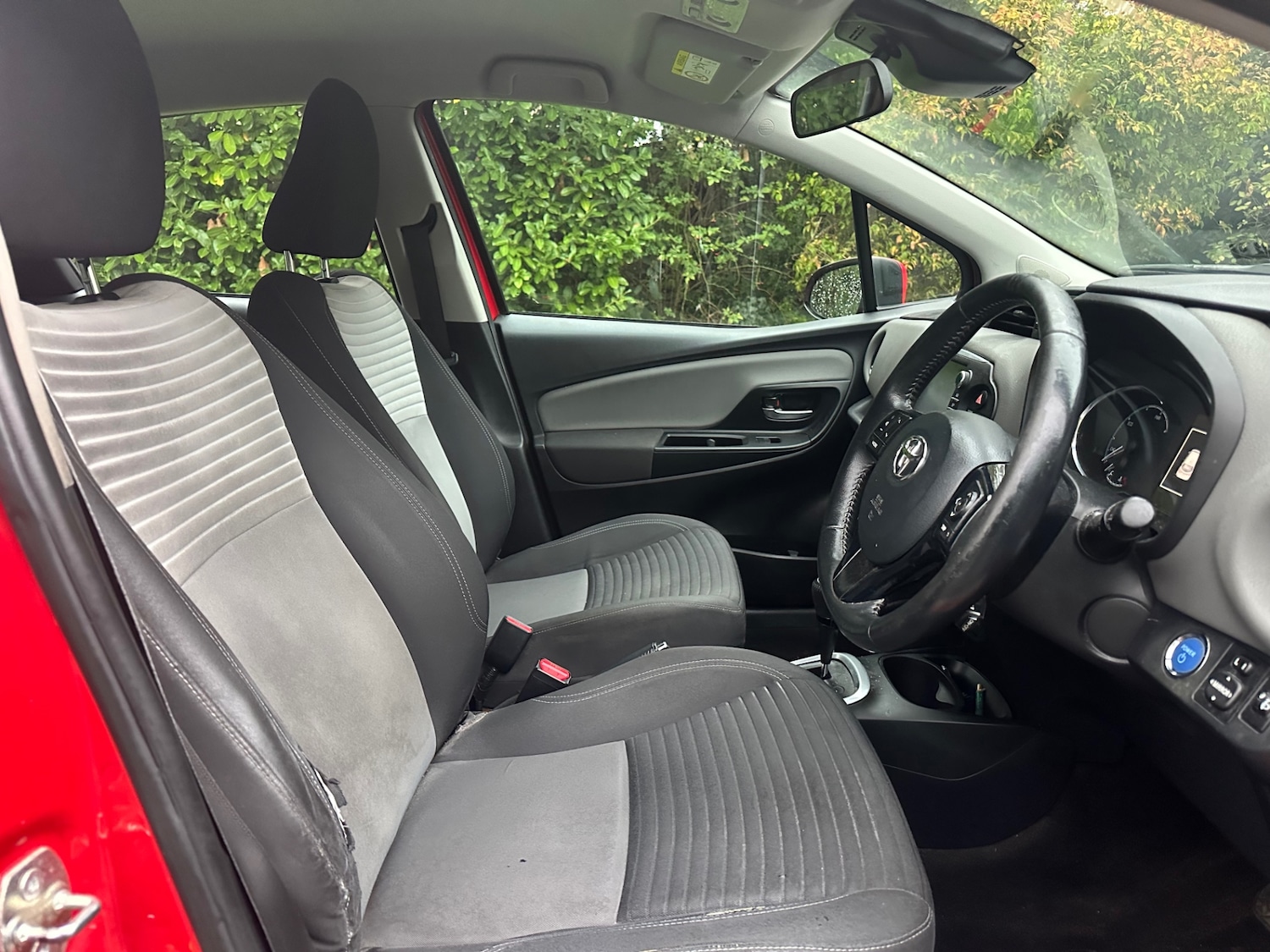 Used Toyota Yaris 2017 for sale - 76591686: Photo 16