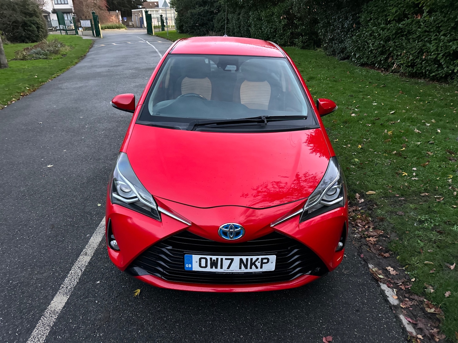 Used Toyota Yaris 2017 for sale - 76591686: Photo 30