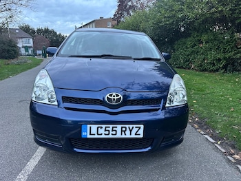 Used Toyota Corolla Verso 2005 for sale - 76568705: Photo