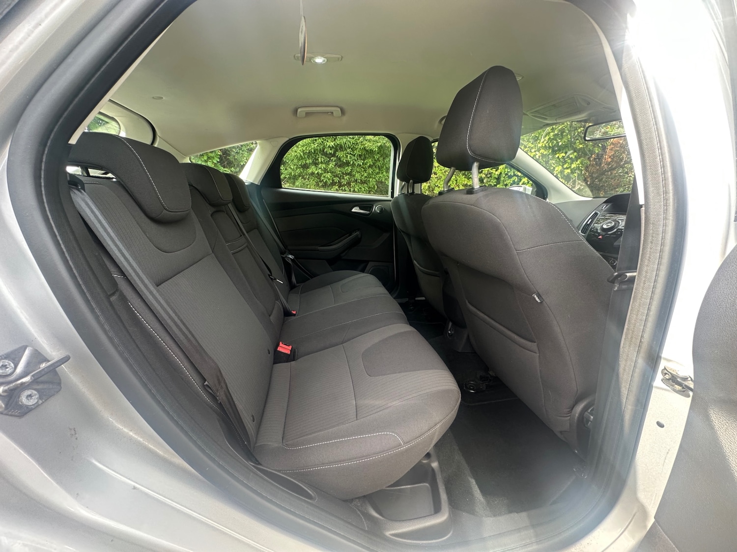 Used Ford Focus 2011 for sale - 76165302: Photo 11
