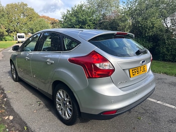 Used Ford Focus 2011 for sale - 76165302: Photo