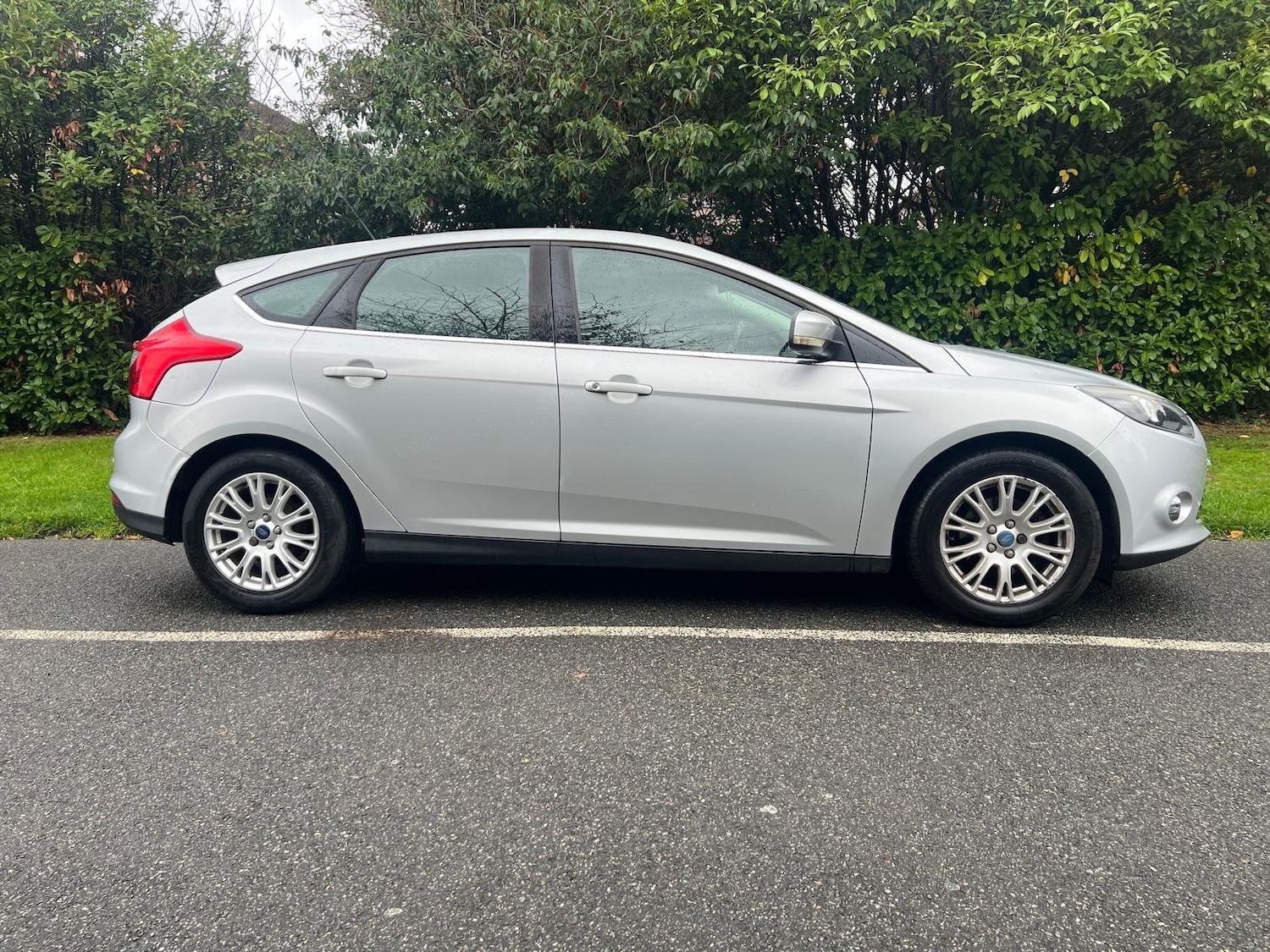 Used Ford Focus 2011 for sale - 76165302: Photo 35