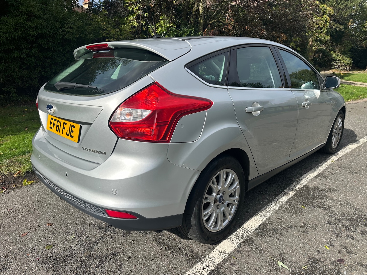 Used Ford Focus 2011 for sale - 76165302: Photo 4